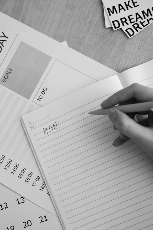 Cómo establecer metas semanales realistas y alcanzables